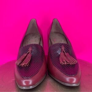 AEROSOLES Burgundy Tassel Loafers